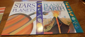 25-764 2 New NOS Visual Factfinder Books Stars and Planets Planet Earth Muirden - Picture 1 of 9