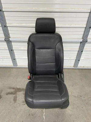 DENALI CHEVROLET SILVERADO SIERRA YUKON TAHOE 2014-2020 ASIENTO DEL CONDUCTOR DELANTERO NEGRO Foto 1 de 4