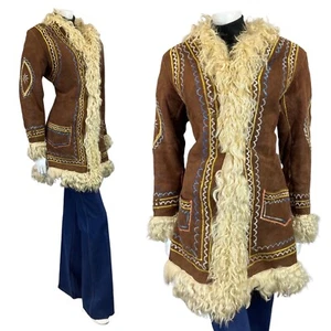 VINTAGE 60s 70s BROWN CREAM BLUE EMBROIDERED PENNY LANE BOHO SHEARLING COAT 10 - Picture 1 of 7