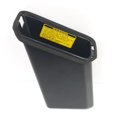 Bolsillo carenado derecho Honda GL1100I Gold Wing Interstate OEM 64238-463-770 *Usado Foto 1 de 4