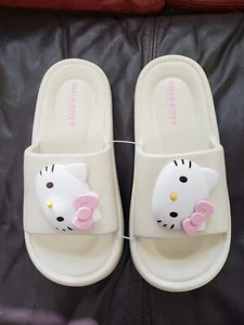 NWT** Sanrio Brand! Hello Kitty Womens Slides/Slip-ons Size 9-10/40-41 Rubber? - Picture 1 of 12