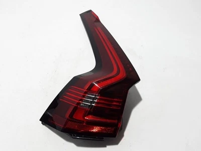 Volvo S90, V90 2022 Left rear tail light lamp 32337133 AUA170311 - Image 1 of 4