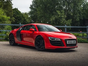 2011 Audi R8 5.2 FSI V10 quattro Euro 5 2dr COUPE Petrol Manual - Picture 1 of 15