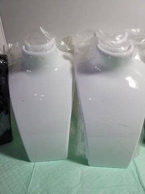 Siete Exhibiciones de Collar Cinco Blanco Dos Negro Nuevo con Etiquetas Envío Gratis 8 1/2" × 5 1/4" Foto 1 de 4