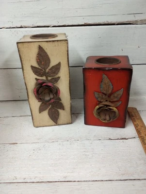 Par de candelabros de luz de té con flores de madera y metal rústicos Shabby Chic decoración Foto 1 de 4