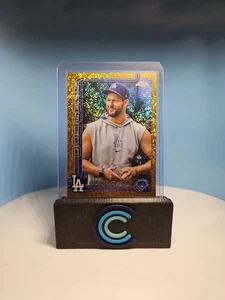 2025 Topps Chrome Clayton Kershaw Image Variation /50 Gold Speckle Refractor SP - Picture 1 of 2