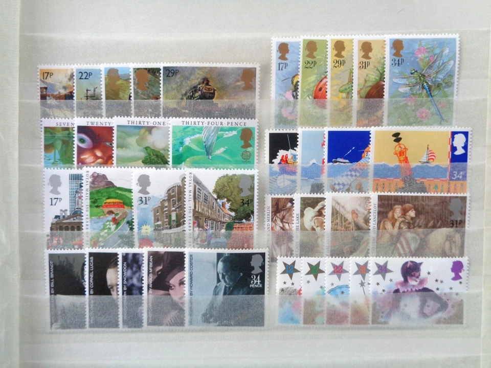 GREAT BRITAIN 1985 COMMEMORATIVE STAMPS YEAR SET MNH MINT 8 x SETS 36 x STAMPS - Image 1 of 1