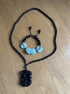 Collar de elefante obsidiana negra y pulsera de cuentas de jade y vidrio negro Foto 1 de 4