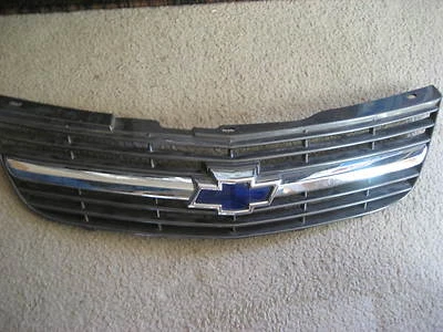 CHEVROLET IMPALA PARRILLA BASE LS POLICÍA 9C1 2000 2001 2002 2003 2004 2005 Foto 1 de 2