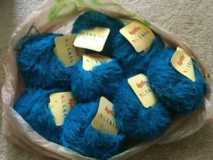 Vintage Neu Menge 8 Katia Nutria Türkis Wimpern Polyester 1 3/4 oz - 50 gr - Bild 1 von 5