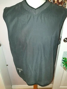 SUPERB MENS DESIGNER ASHWORTH GOLF TANK TOP JUMPER UK SMALL RRP £45.00 - Picture 1 of 4