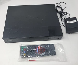 Sony Blu-Ray/DVD Player WiFi Streaming BDP-S3700 with Power Cord Remote TESTED - Picture 1 of 9
