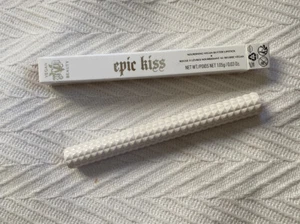 KVD KAT VON D Epic Kiss Nourishing Vegan Butter Lipstick in Both/And NEW in Box - Picture 1 of 8