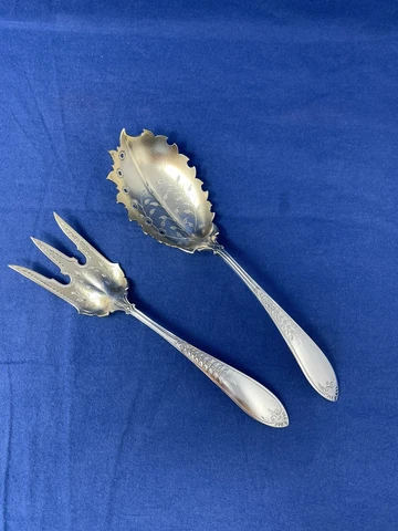 PAIR GORHAM STERLING PALM SALAD SERVERS Cover