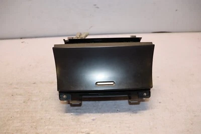Compartimento de almacenamiento en tablero Acura TSX 2006-2008 con toma de corriente OEM Foto 1 de 4