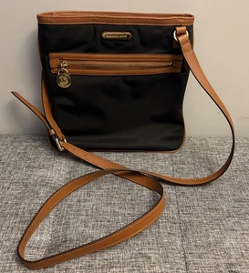 Borsa/borsa messenger a tracolla Michael Kors - Foto 1 di 4