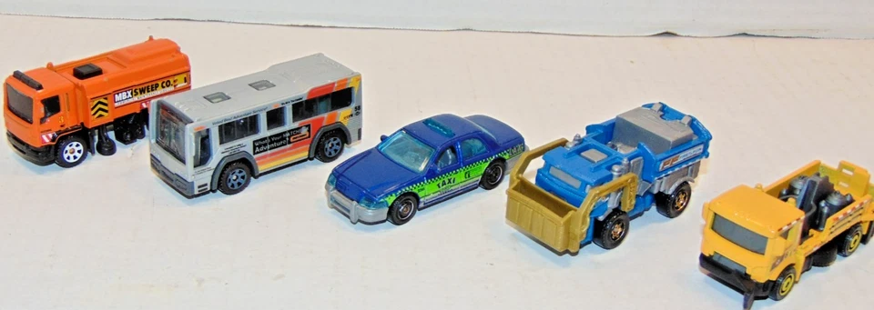 Lote de 5 camiones Matchbox City Services Foto 1 de 4