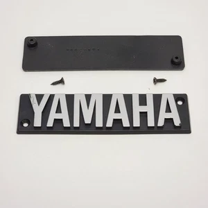 ORIGINAL FRONT METAL GRILL PLASTIC EMBLEM - from/for Yamaha Model S110H Speaker - Picture 1 of 24