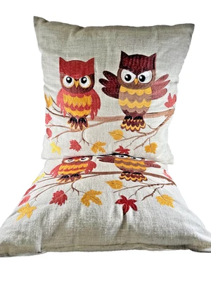 2 Vintage ESTATE 1980s Throw Pillows Paisley Owl Browns/Naturals 16"x 16" - Image 1 of 4