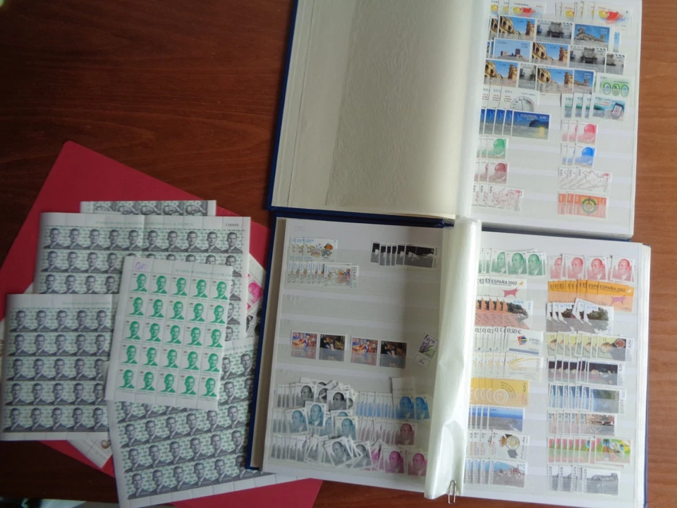 SELLOS PARA FRANQUEO. NUEVOS MNH. EN PERFECTO ESTADO. PAGAS 48.95€ Y LLEVAS 60€ - Imagen 1 de 4