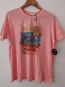 BNWT Joanie Southend On Sea Playground Of The South Print T-Shirt Size XL * NEW - Picture 1 of 13