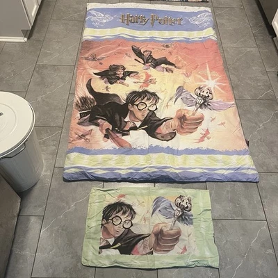 Edredón de cama reversible y funda de almohada Harry Potter Quidditch 2001 vintage Foto 1 de 4
