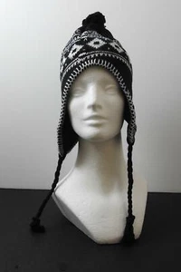Nuevo con etiquetas Fair Isle Negro Blanco Oreja Gorro Forrado Acrílico Unisex Juventud/Adulto B46 - Imagen 1 de 12