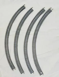Model Railroad Set of 4 N Gauge Curved Tracks 12 Inch Vintage - Picture 1 of 5