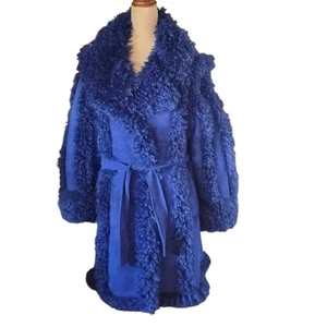 Electric Blue Faux Shearling Coat By OW Collection Size Large Scandinavian Chic - Bild 1 von 11