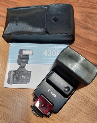Canon Speedlite 430EZ Flash, with case and instructions. - Image 1 of 4