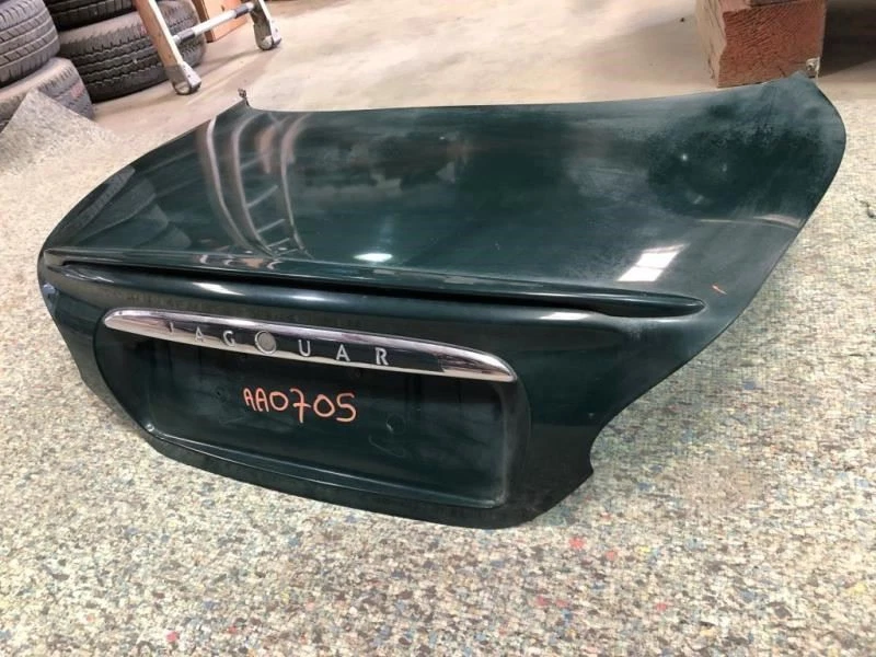 01-06 Jaguar XK8 XKR cupé maletero trasero usado HGD British Racing verde Foto 1 de 4