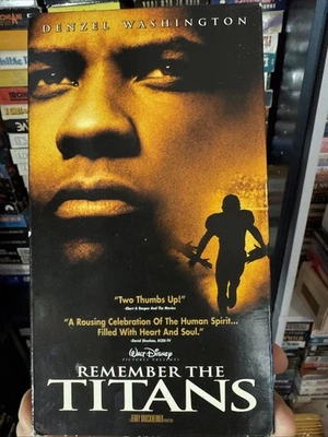 Remember The Titans 2000 VHS Rare Original Release VERY GOOD  - Image 1 of 4