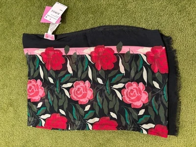 NUEVO CON ETIQUETAS Kate Spade Rose Garden Bufanda Oblonga, FLORAL, ROSA, ROJO, NEGRO, 80" X 27" Foto 1 de 4