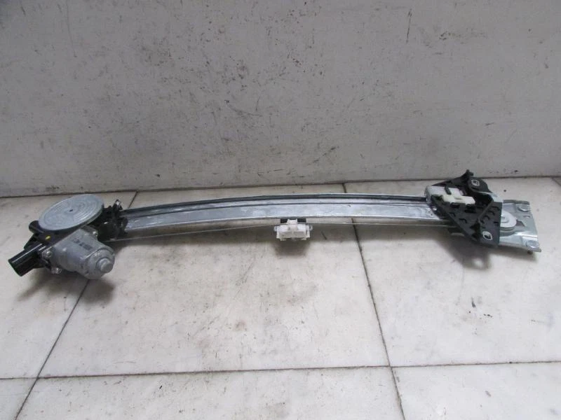 Regulador puerta delantera derecha 13 14 15 ACURA ILX Foto 1 de 1