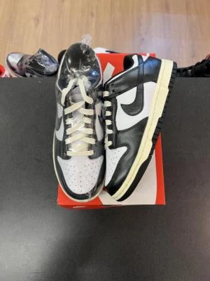 Size 5.5M/7W - Nike Dunk Low Vintage Panda (Women's) Sz 7W FQ8899-100  - Image 1 of 4