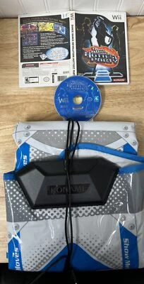 Dance Dance Revolution Hottest Party Nintendo Wii Paquete con Dance Pad Mat Foto 1 de 2