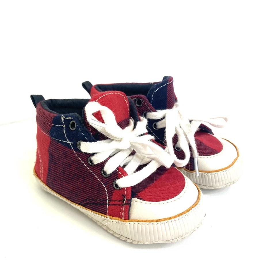 Tênis Baby GAP xadrez vermelho azul com cadarço sola macia botinhas tamanho 12-18 meses - Imagem 1 de 4