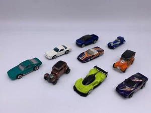 Lot of 9 Hot Wheels assorted 1:64 Diecast - Picture 1 of 11
