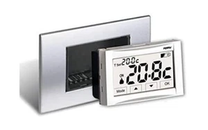 Perry 1TITE542 termostato digitale incasso TOUCH SCREEN alimentazione 3VCC (batt - Foto 1 di 1