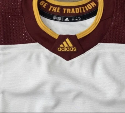 Camiseta deportiva de hockey Adidas Arizona State ASU NCAA hecha en Canadá talla 54 nueva Prime nueva sin etiquetas Foto 1 de 4