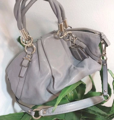 Cartera de hombro plisada de cuero gris Coach Sophia Madison J1293-F22563 Foto 1 de 4