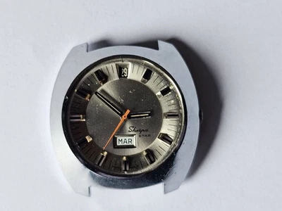 enicar sherpa Divers Watch For Patts Or Restored  Is Working  Need A Crystal And - Image 1 of 4
