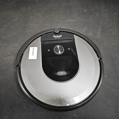 iRobot Roomba i7 Staubsauger - Für Teile / Reparatur, Nein Zubehör - Bild 1 von 4
