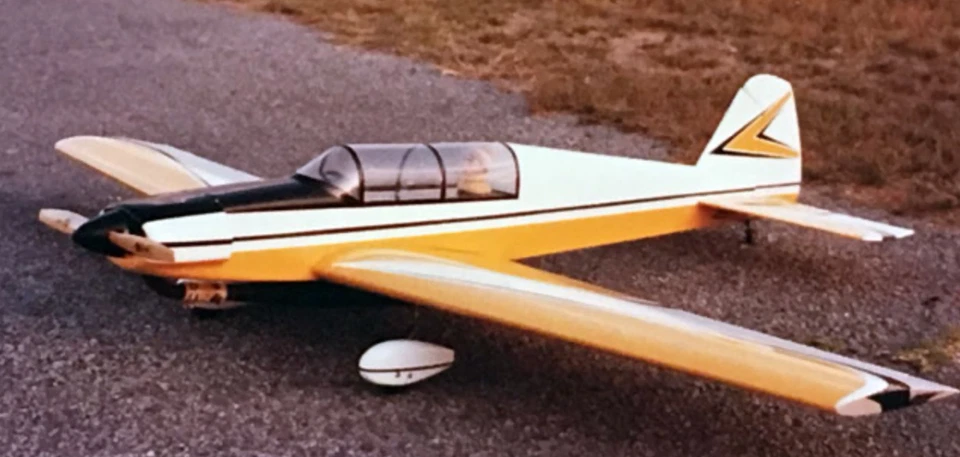 Kit Avión RC Escala Dalotel Fibra de Vidrio y Lámina de Espuma ARC De Colección Foto 1 de 4