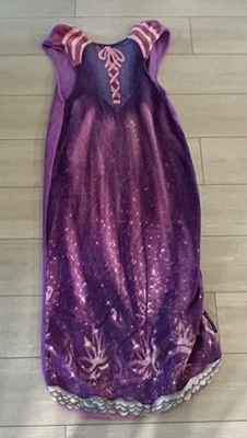 Manta portátil Rapunzel - Blankie Tails Foto 1 de 4