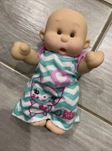 Vintage Gadir Arte Sanal Babypuppe, trägt Baby Alive Kätzchen Outfit, a2 - Bild 1 von 18