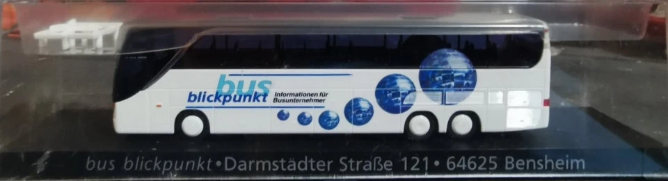 AWM 76533 Pullman 3 assi SETRA S417 "bus blickpunkt" - scala H0 - Immagine 1 di 4