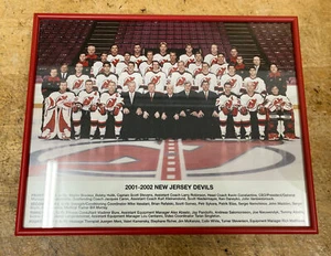 2001-2002 NHL NEW JERSEY DEVILS OFFICIAL framed TEAM PHOTO Brodeur Stevens - Picture 1 of 6