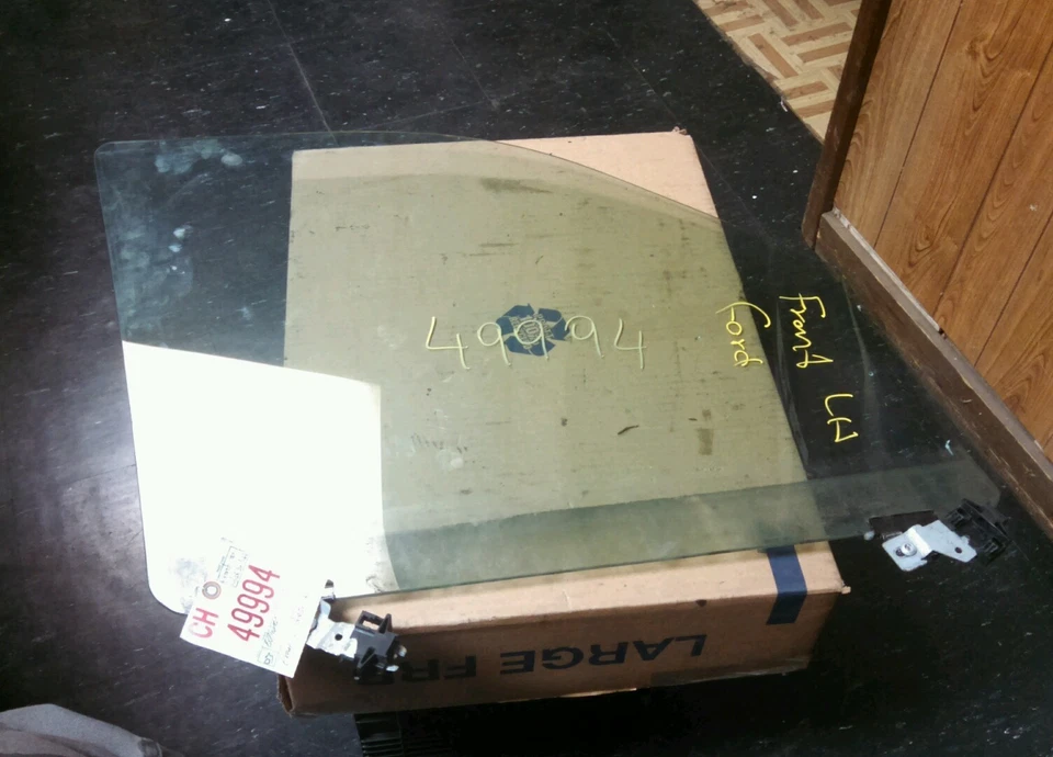 Ford Explorer 2002 2003 4 puertas ventana puerta cristal delantero derecho Foto 1 de 1