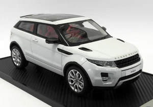 Century Dragon 1/18 Scale CDLR-1002 - 2011 Range Rover Evoque - White - Picture 1 of 6